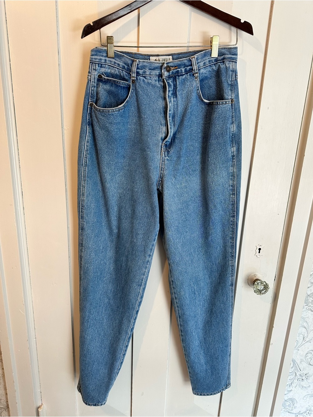 Women's Boyfriend Jeans in Classic Blue Denim